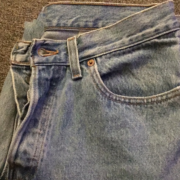 Vintage Women’s Levi's 501 Button Fly Jeans Made in USA - Picture 2 of 10